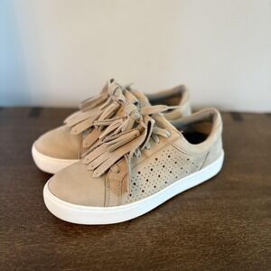 Johnston & Murphy Golf Shoes Womens Size 7 Beige Leather Waterproof Sneakers